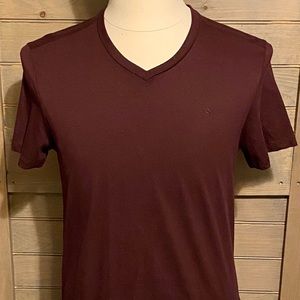 Calvin Klein Men's Maroon V-Neck Tee Medium (NWT)